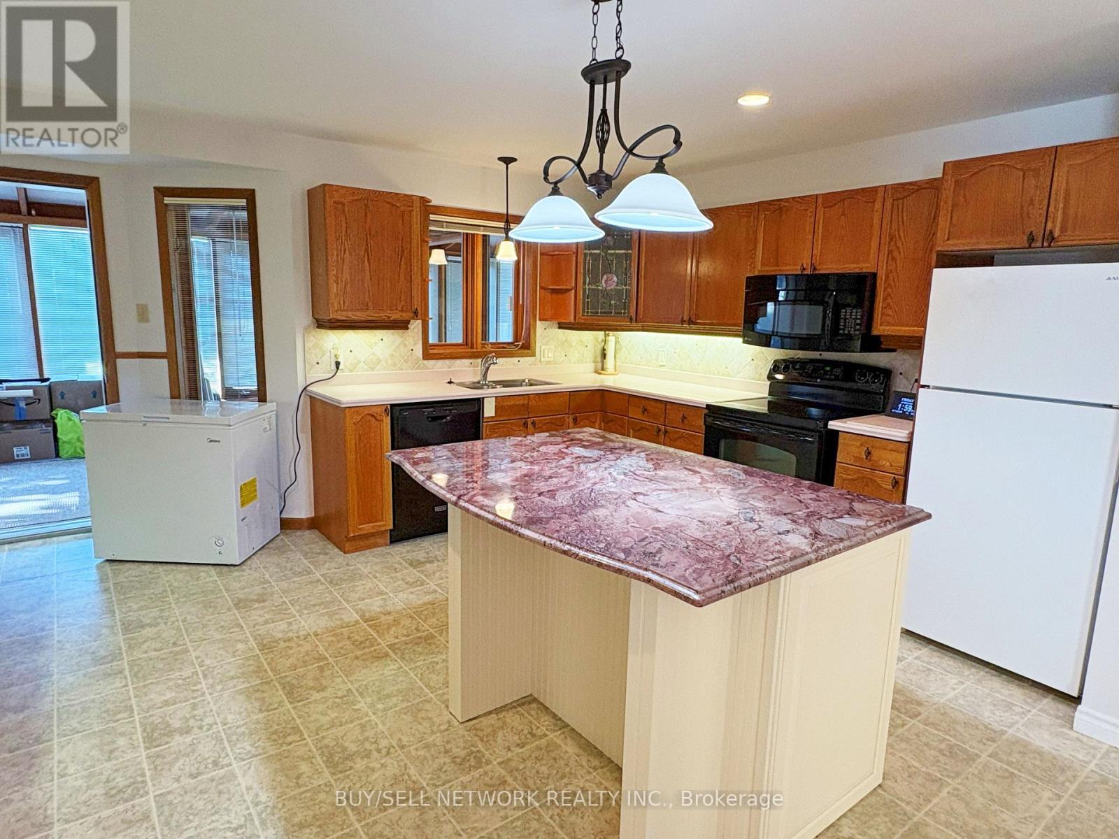 47 Parr Trail, Selwyn, Ontario  K0L 2H0 - Photo 6 - X12481836