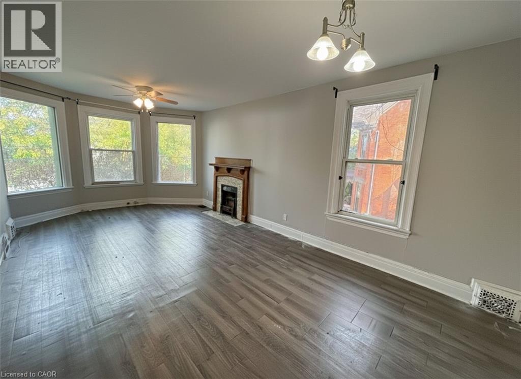147 Bold Street Unit# 2, Hamilton, Ontario  L8P 1T9 - Photo 4 - 40780945