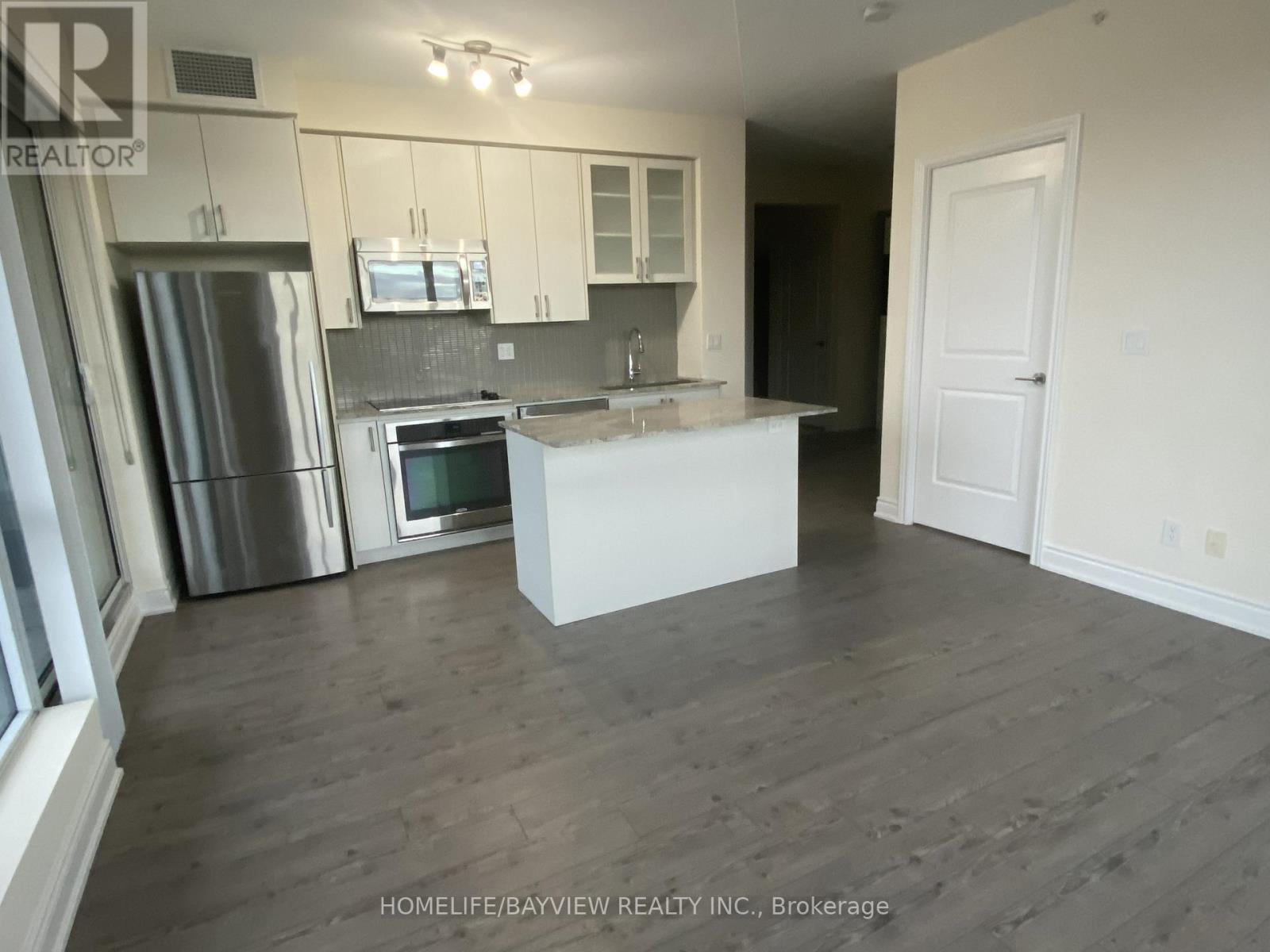805b - 9090 Yonge Street, Richmond Hill, Ontario  L4C 0Z1 - Photo 5 - N12481830