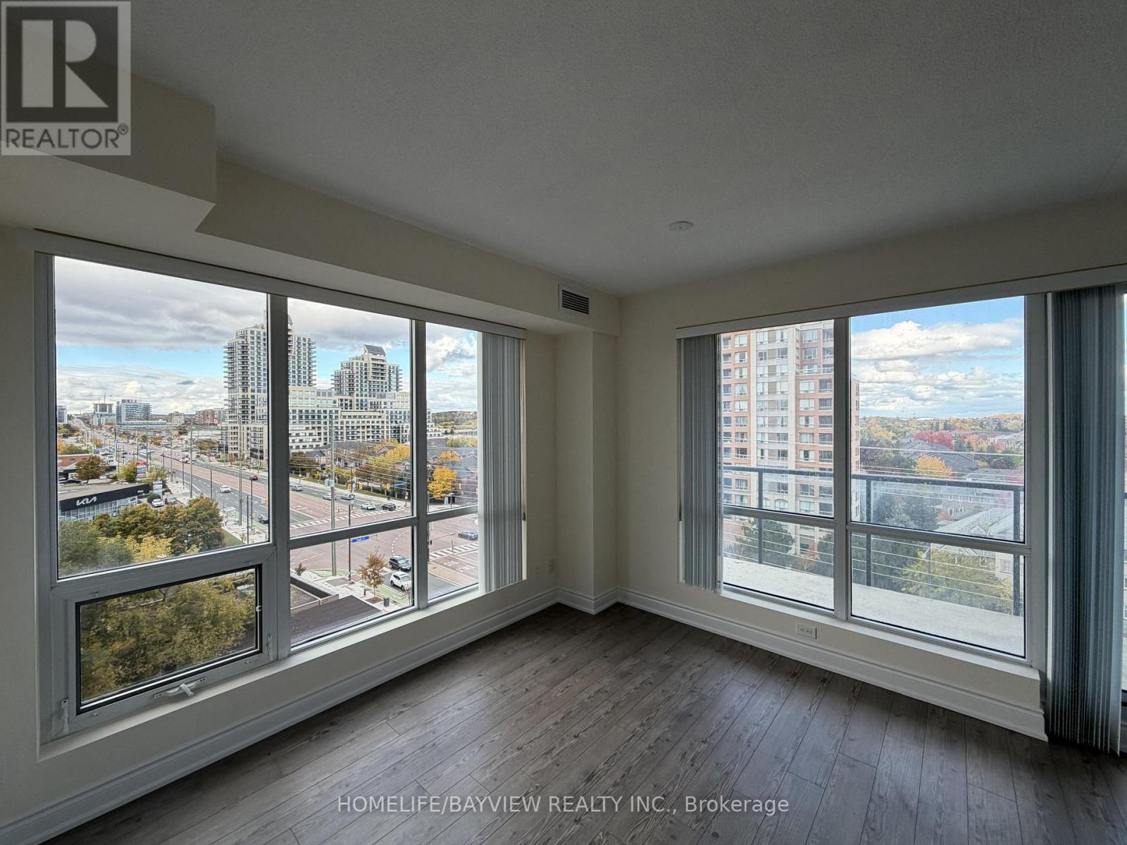 805b - 9090 Yonge Street, Richmond Hill, Ontario  L4C 0Z1 - Photo 2 - N12481830