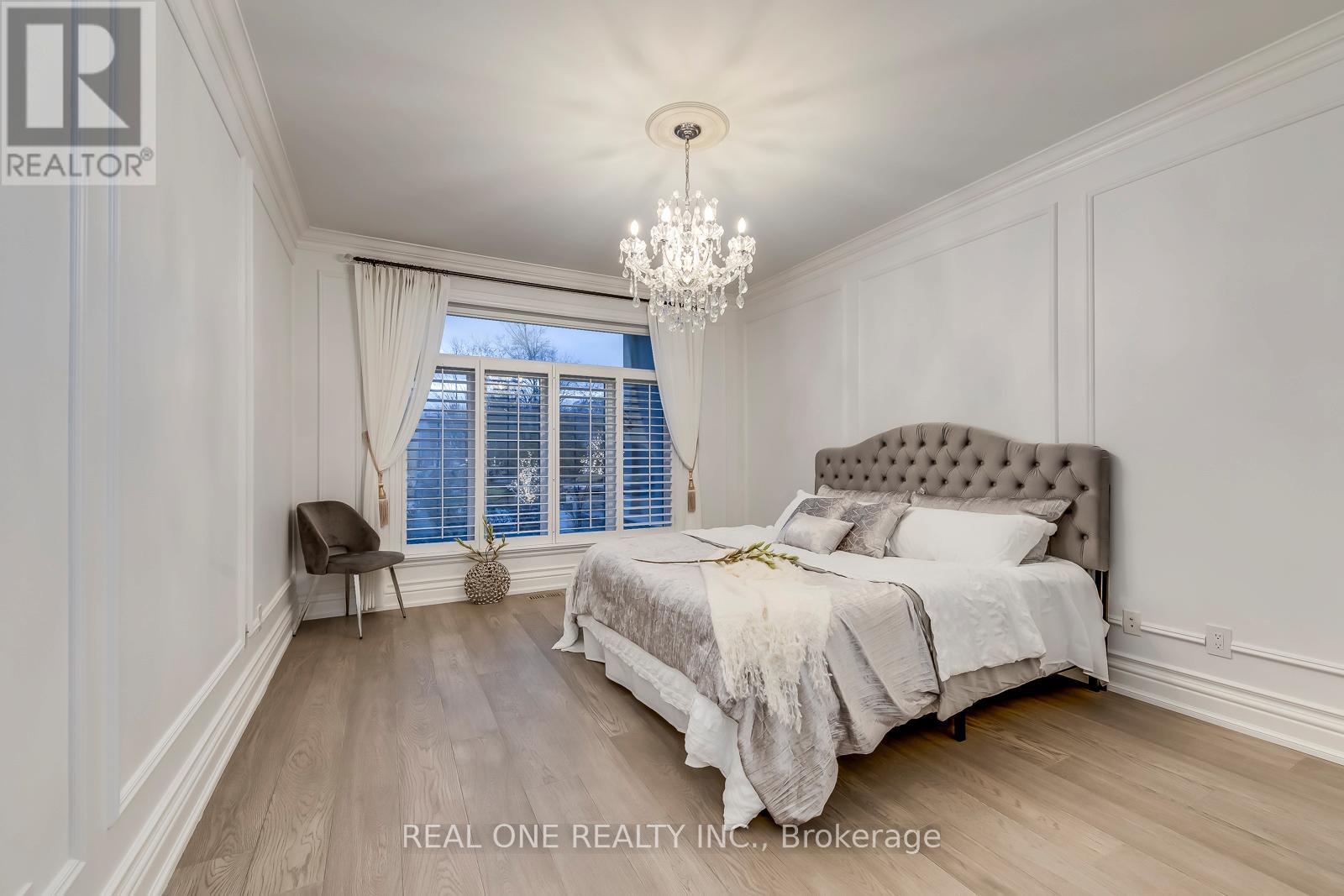 431 Fourth Line, Oakville, Ontario  L6L 5A5 - Photo 19 - W12481768