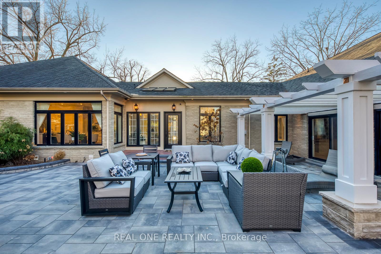 431 Fourth Line, Oakville, Ontario  L6L 5A5 - Photo 34 - W12481768