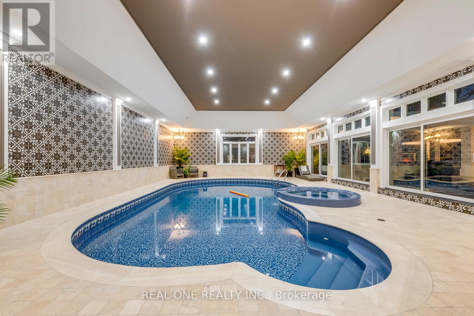 431 Fourth Line, Oakville, Ontario  L6L 5A5 - Photo 21 - W12481768