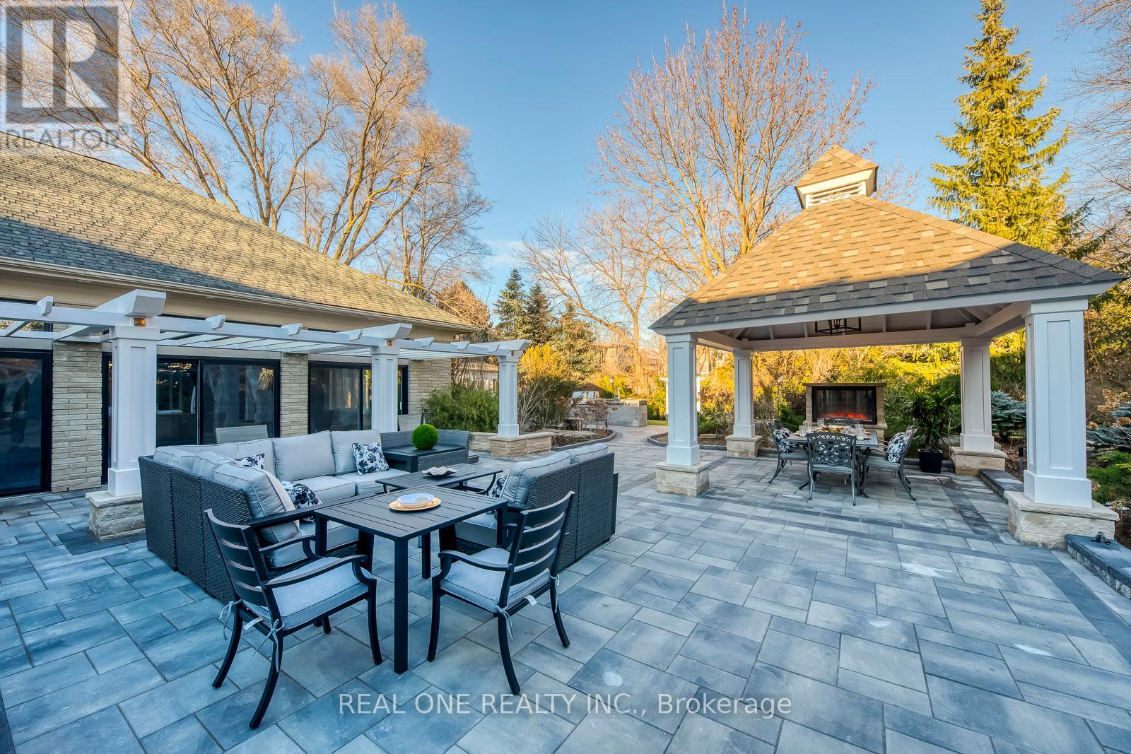 431 Fourth Line, Oakville, Ontario  L6L 5A5 - Photo 32 - W12481768