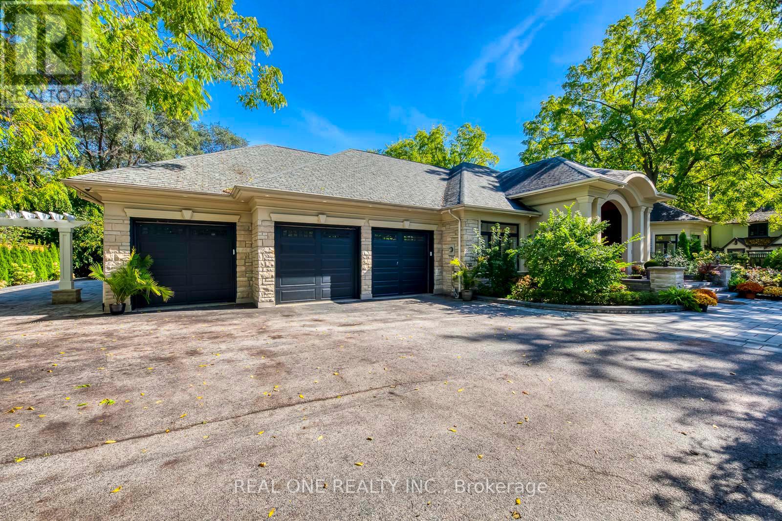 431 Fourth Line, Oakville, Ontario  L6L 5A5 - Photo 46 - W12481768