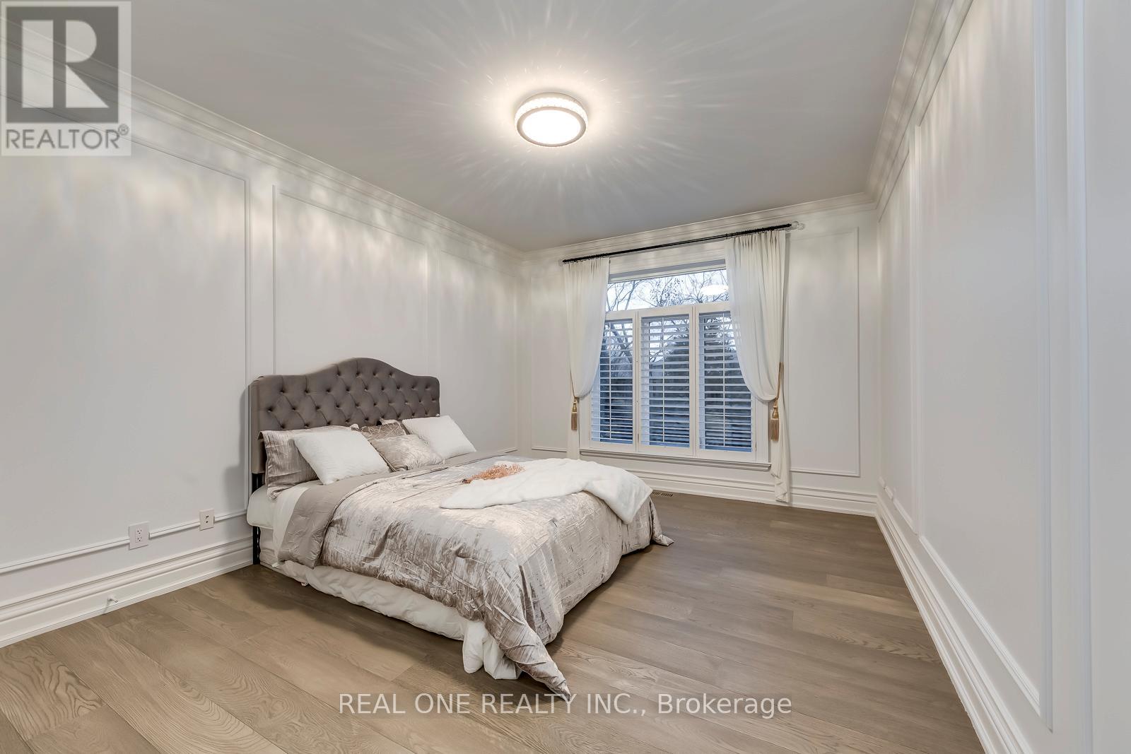 431 Fourth Line, Oakville, Ontario  L6L 5A5 - Photo 16 - W12481768