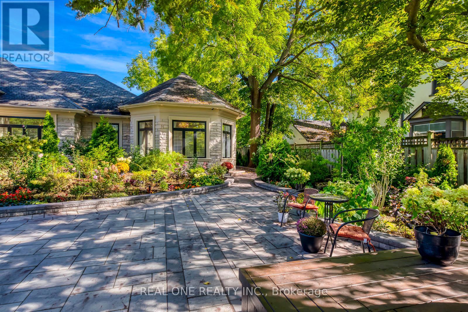 431 Fourth Line, Oakville, Ontario  L6L 5A5 - Photo 45 - W12481768
