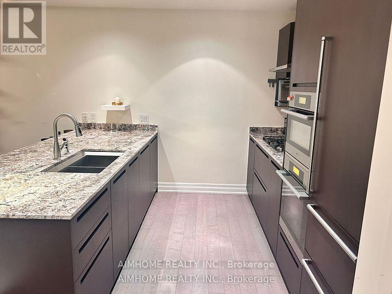 3604 - 180 University Avenue, Toronto, Ontario  M5H 0A3 - Photo 9 - C12481838