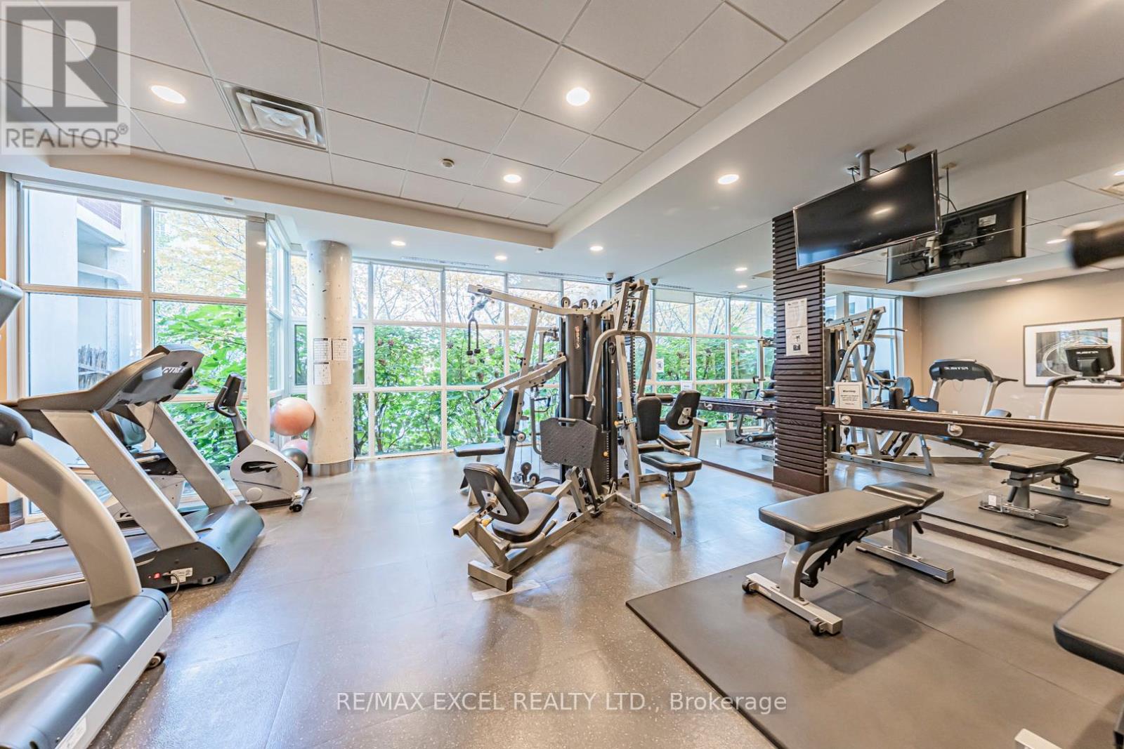 110 - 1 Upper Duke Crescent, Markham, Ontario  L6G 0B6 - Photo 13 - N12481834