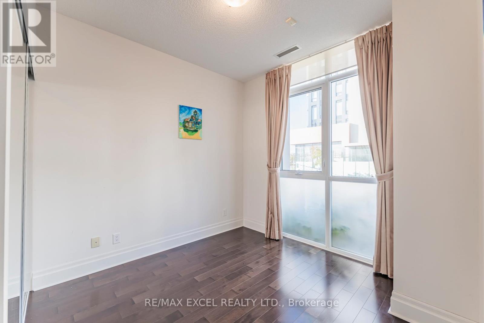 110 - 1 Upper Duke Crescent, Markham, Ontario  L6G 0B6 - Photo 21 - N12481834