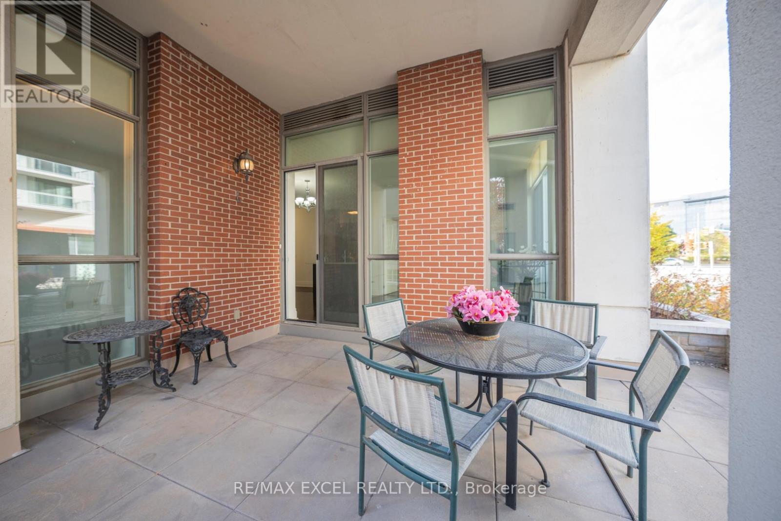 110 - 1 Upper Duke Crescent, Markham, Ontario  L6G 0B6 - Photo 38 - N12481834