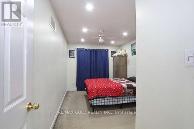 88 Ridgemore Crescent, Brampton, Ontario  L7A 2L5 - Photo 27 - W12481842