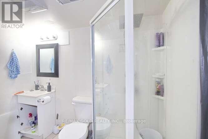 88 Ridgemore Crescent, Brampton, Ontario  L7A 2L5 - Photo 40 - W12481842