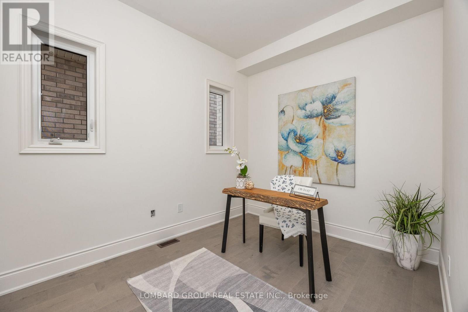 37 North Park Boulevard, Oakville, Ontario  L6M 0W8 - Photo 11 - W12479855