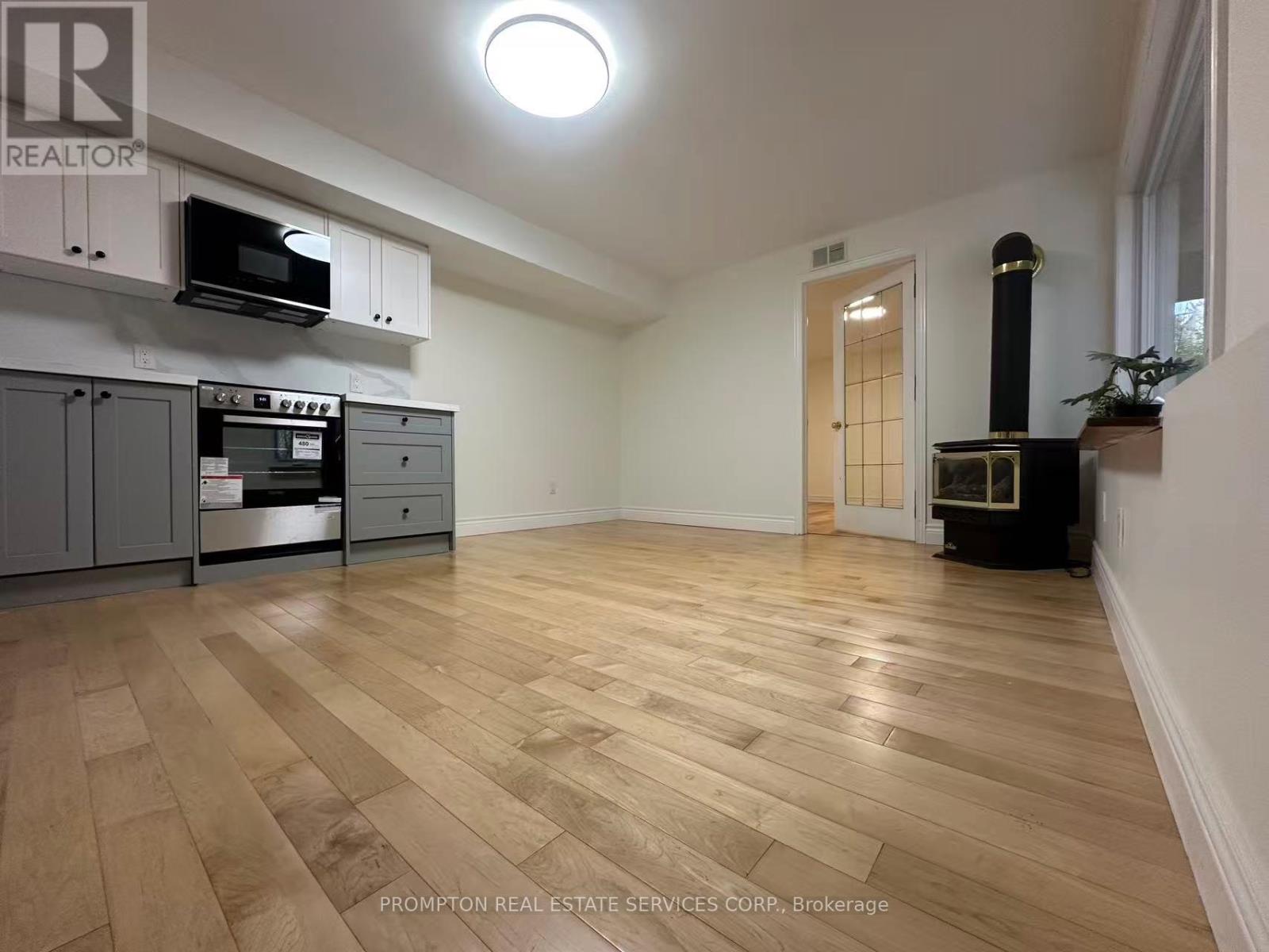 Lower Bsmt - 83 Garden Street, Whitby, Ontario  L1N 9E7 - Photo 4 - E12393253