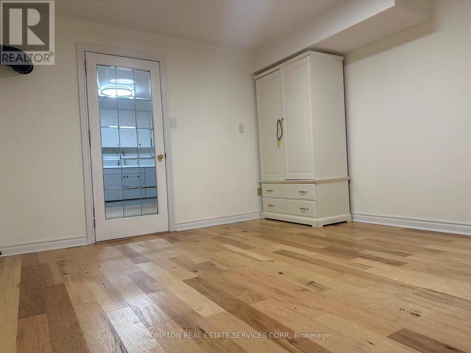 Lower Bsmt - 83 Garden Street, Whitby, Ontario  L1N 9E7 - Photo 6 - E12393253