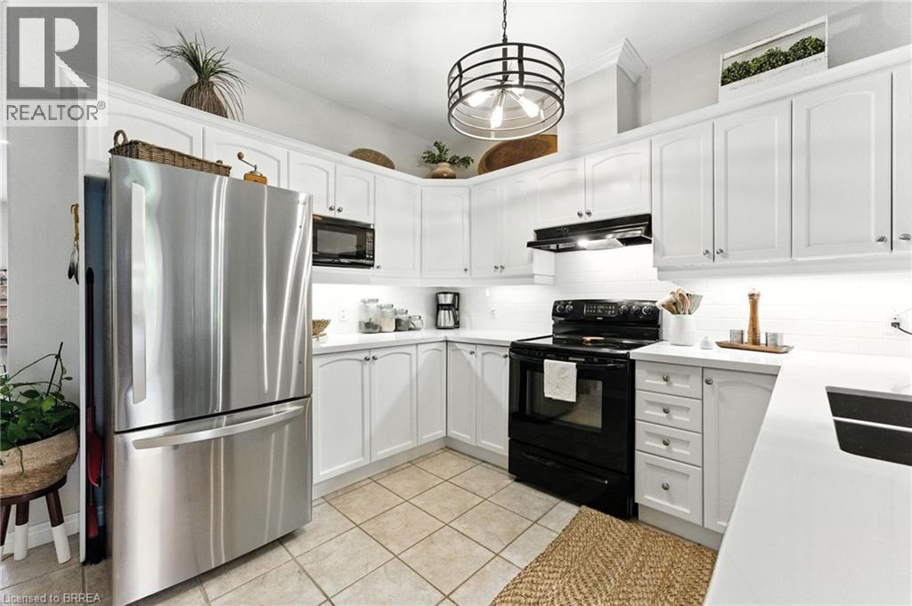 24 Hardy Road Unit# 18, Brantford, Ontario  N3T 5K6 - Photo 9 - 40753029