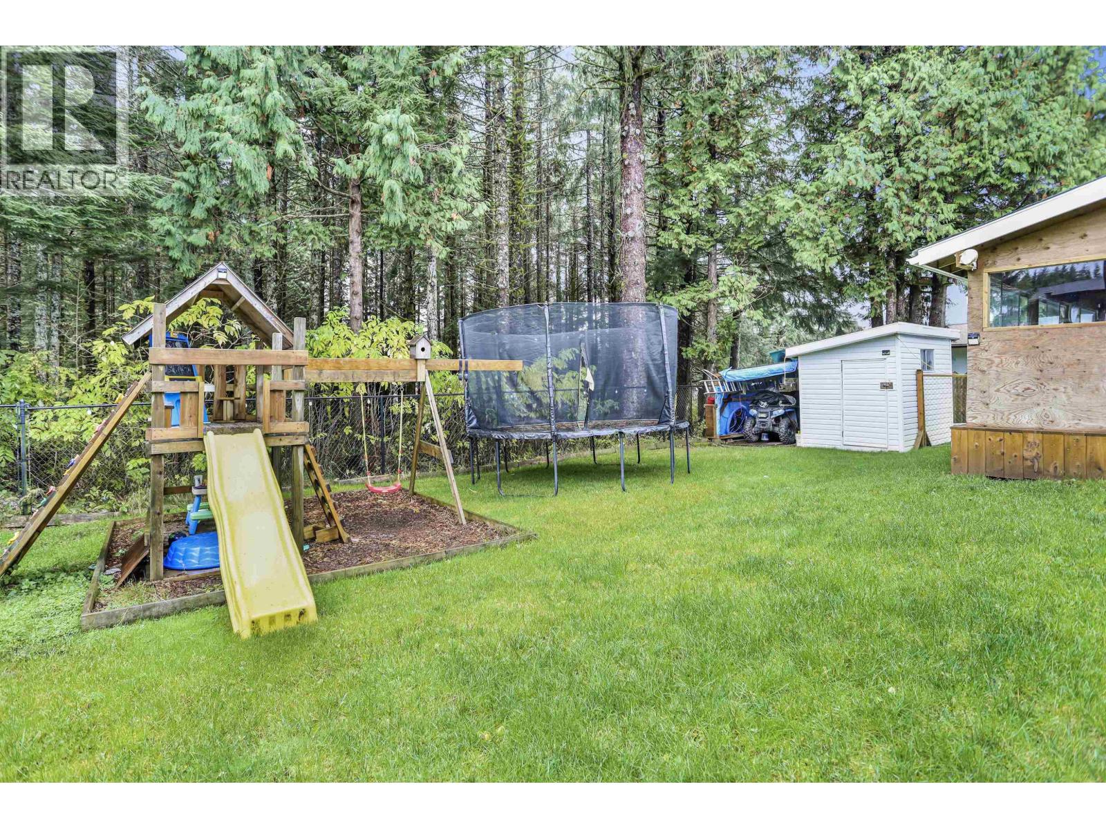 24 Farrow Street, Kitimat, British Columbia  V8C 1E2 - Photo 6 - R3060882