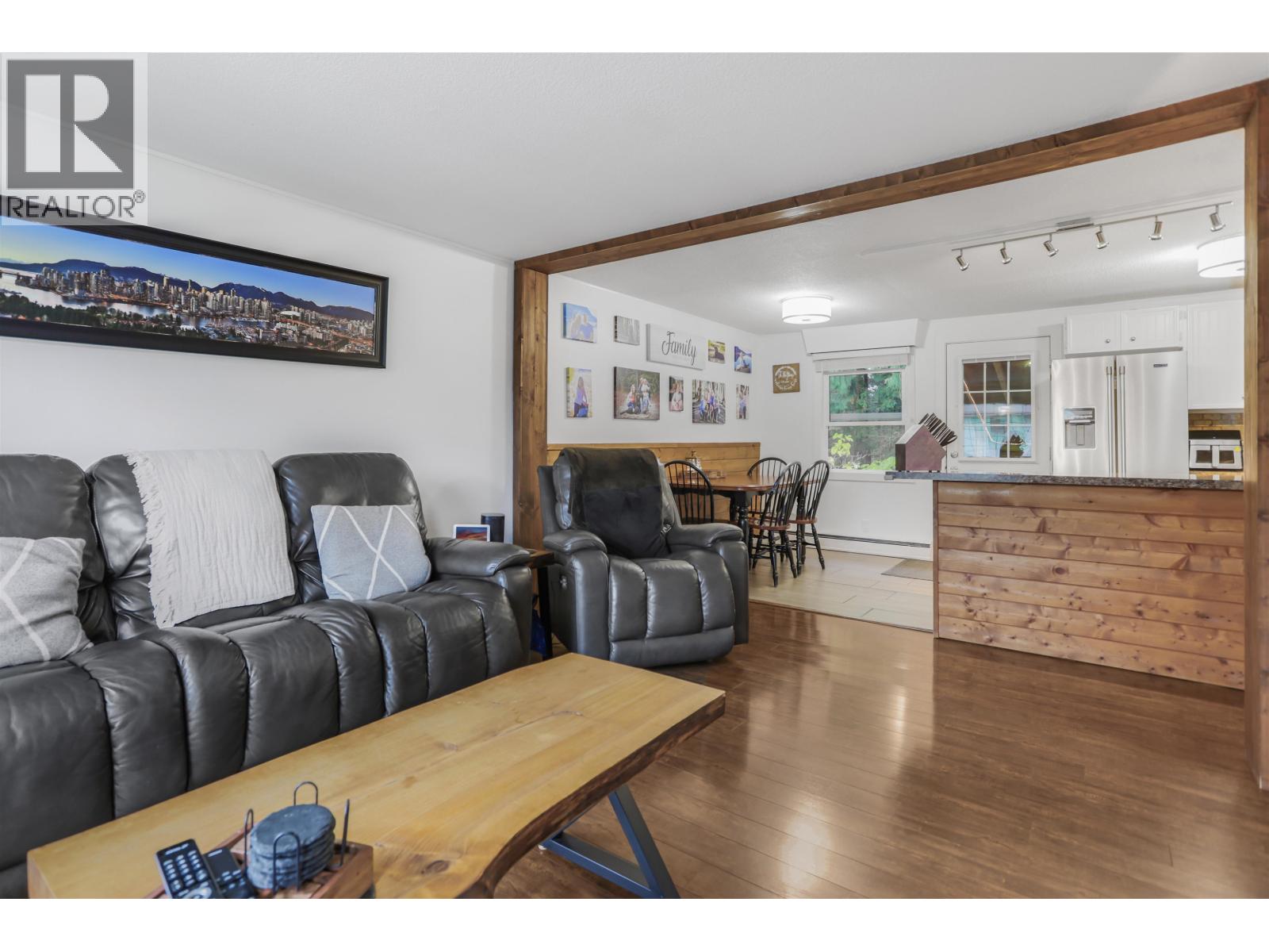 24 Farrow Street, Kitimat, British Columbia  V8C 1E2 - Photo 13 - R3060882