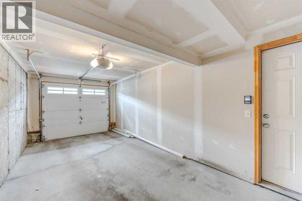 136 Pantego Lane Nw, Calgary, Alberta  T3K 0T1 - Photo 8 - A2266901