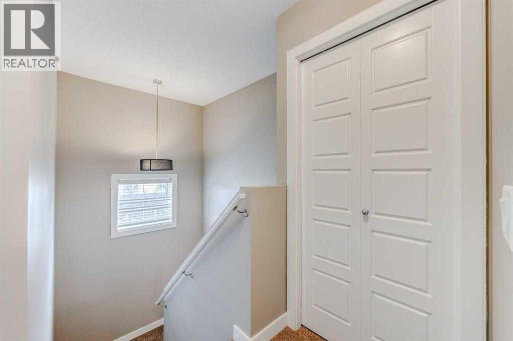 136 Pantego Lane Nw, Calgary, Alberta  T3K 0T1 - Photo 9 - A2266901
