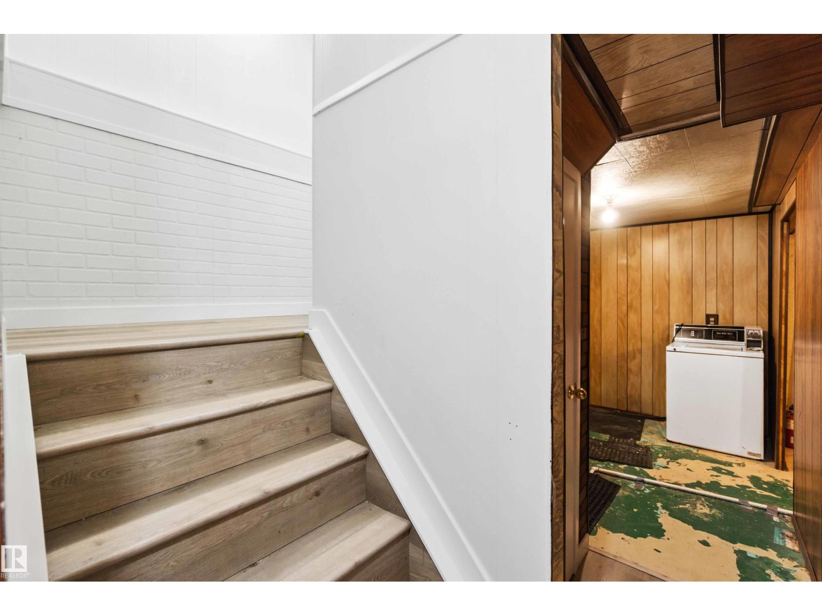1096 Millbourne Rd E Nw, Edmonton, Alberta  T6K 1W1 - Photo 15 - E4463505