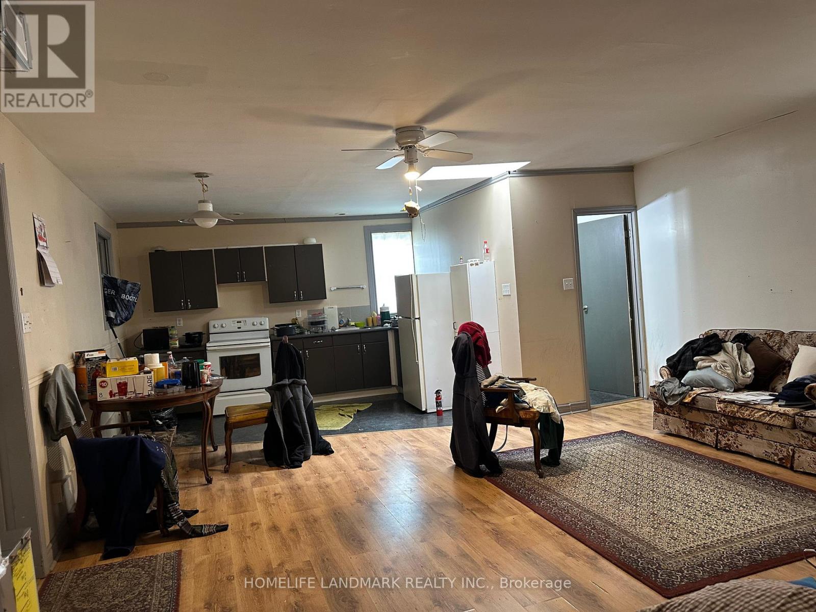Apartment C - 92 King Street W, Cobourg, Ontario  K9A 2M4 - Photo 8 - X12481855