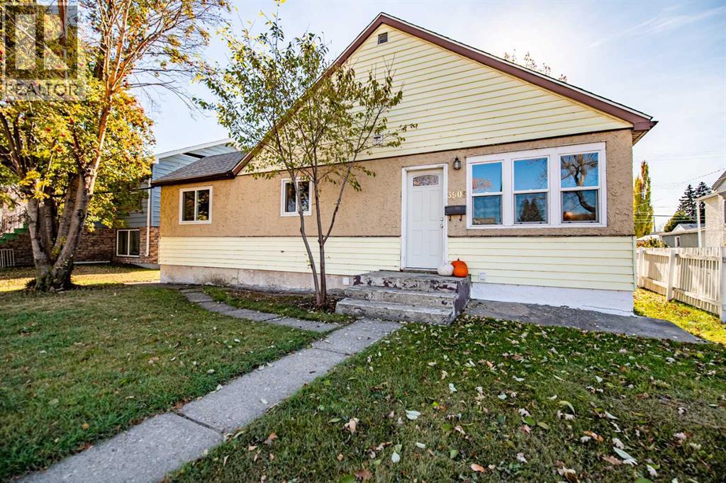 3905 50 Street, Red Deer, Alberta  T4N 1W2 - Photo 1 - A2266694