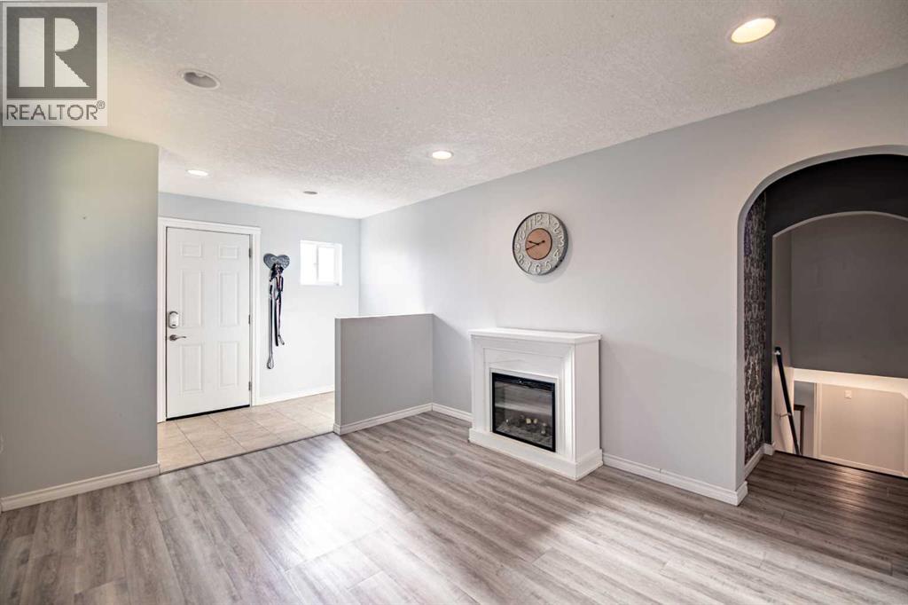 3905 50 Street, Red Deer, Alberta  T4N 1W2 - Photo 11 - A2266694