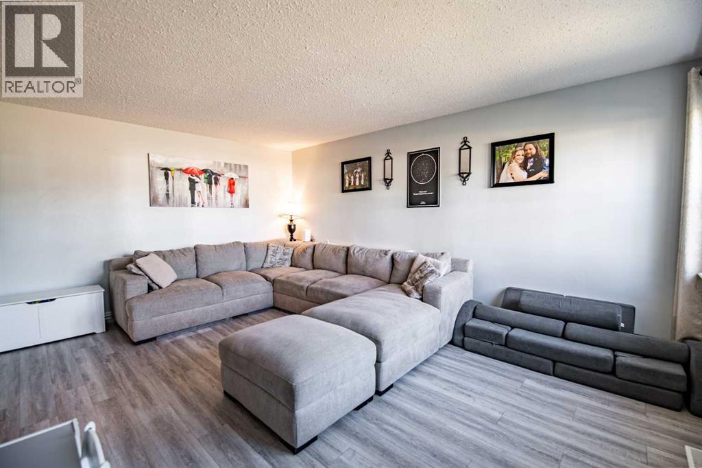 3905 50 Street, Red Deer, Alberta  T4N 1W2 - Photo 8 - A2266694