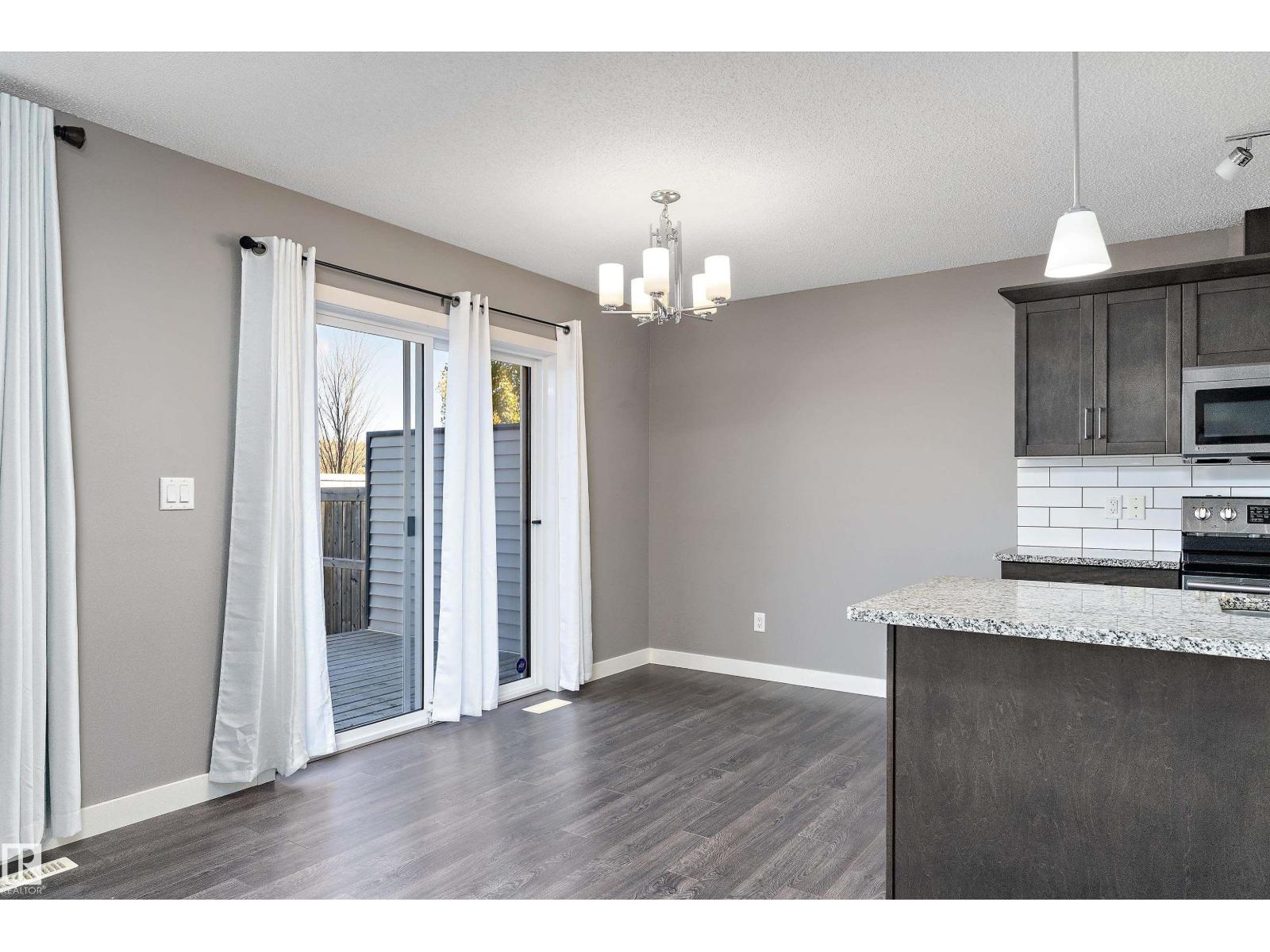 3520 49 Avenue, Beaumont, Alberta  T4X 2B5 - Photo 11 - E4463504