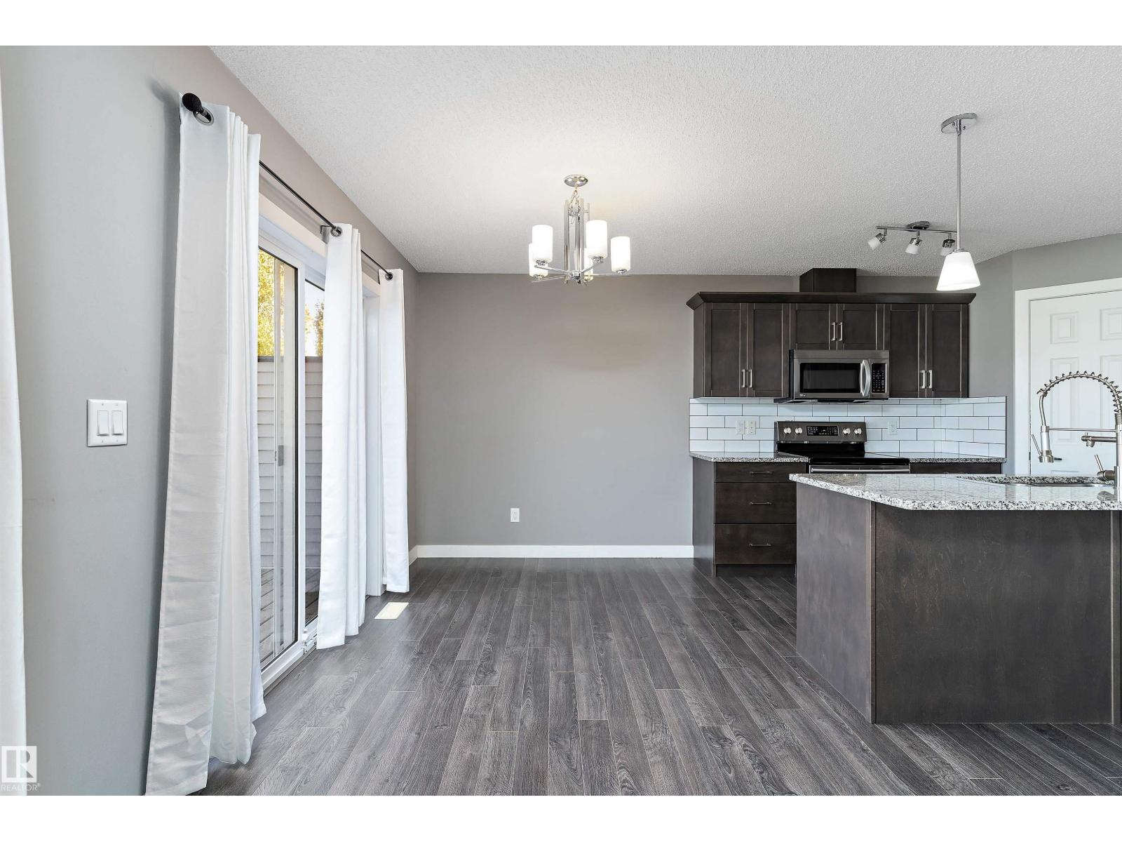 3520 49 Avenue, Beaumont, Alberta  T4X 2B5 - Photo 12 - E4463504