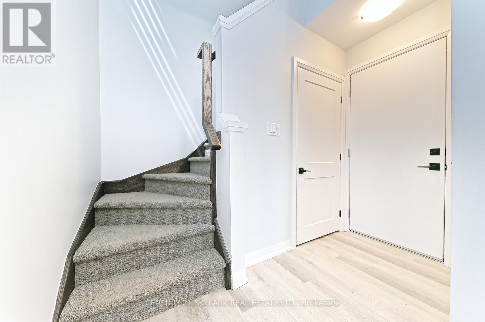 105 - 461 Blackburn Drive, Brantford, Ontario  N3T 0W9 - Photo 10 - X12481859