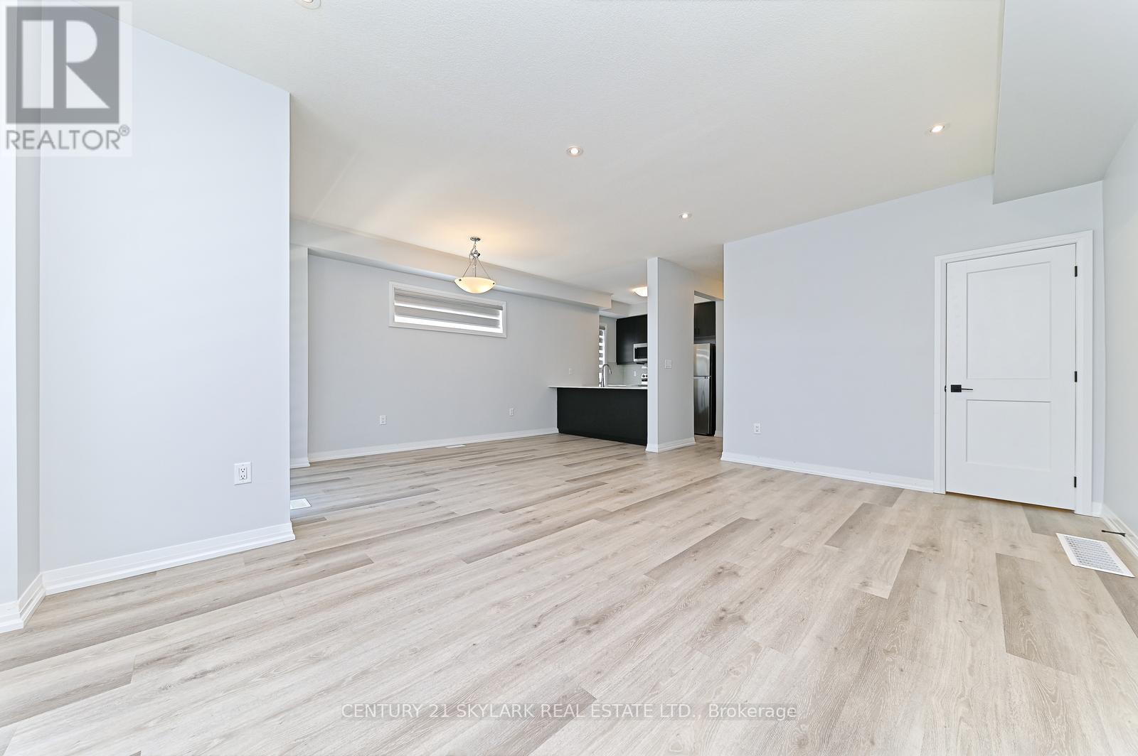 105 - 461 Blackburn Drive, Brantford, Ontario  N3T 0W9 - Photo 27 - X12481859