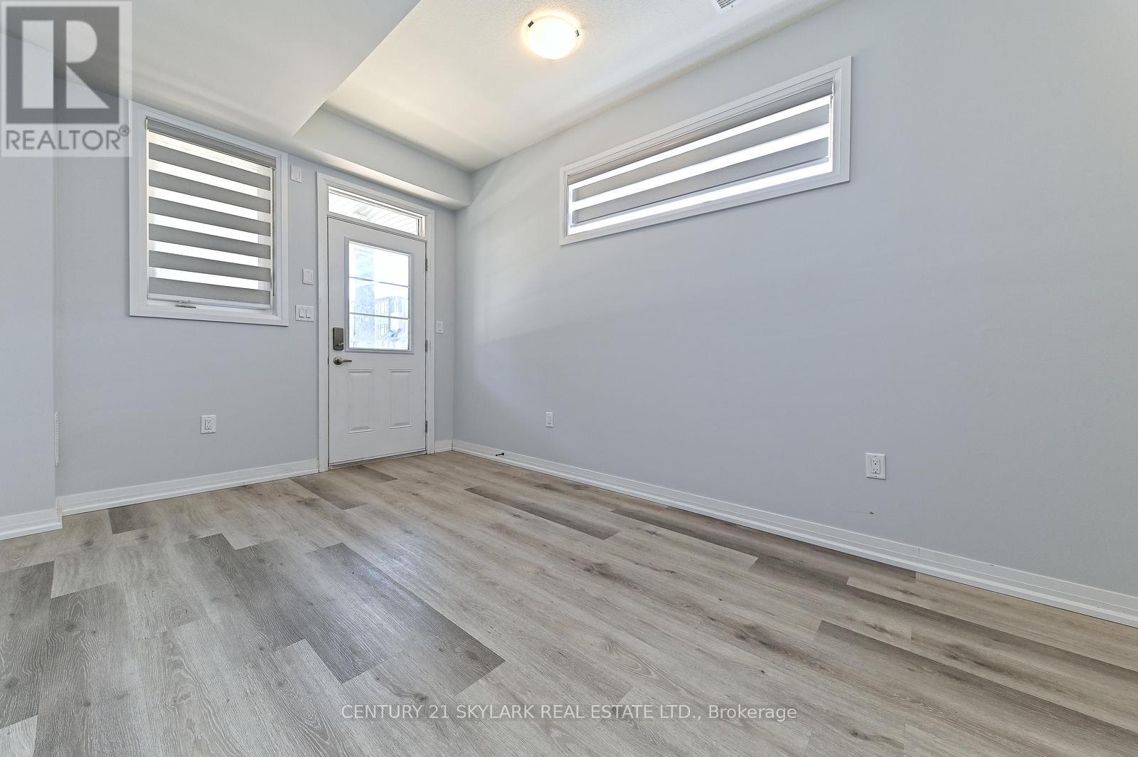 105 - 461 Blackburn Drive, Brantford, Ontario  N3T 0W9 - Photo 7 - X12481859