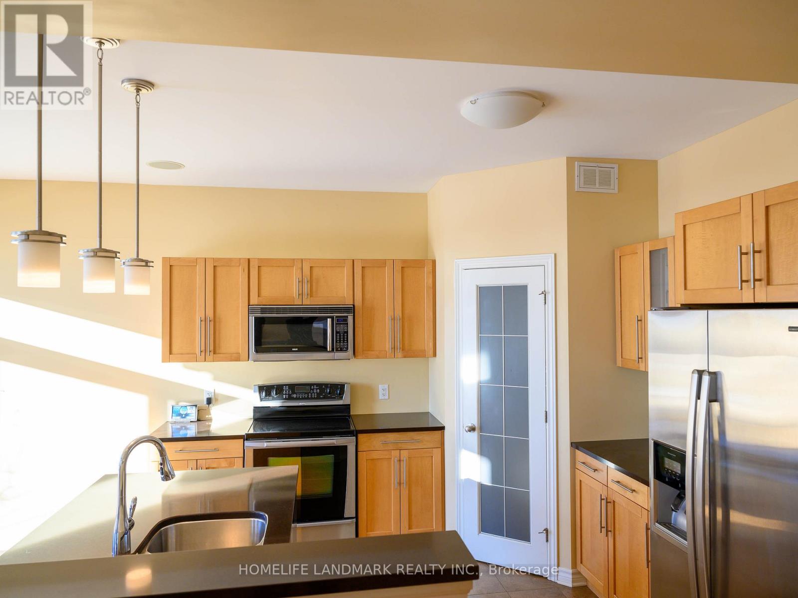 2143 Wickerson Road E, London South, Ontario  N6K 5C4 - Photo 9 - X12481865