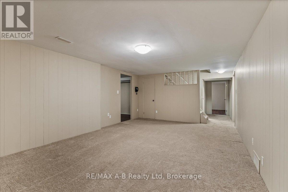 86 Windemere Crescent, Stratford, Ontario  N5A 6B1 - Photo 32 - X12481870
