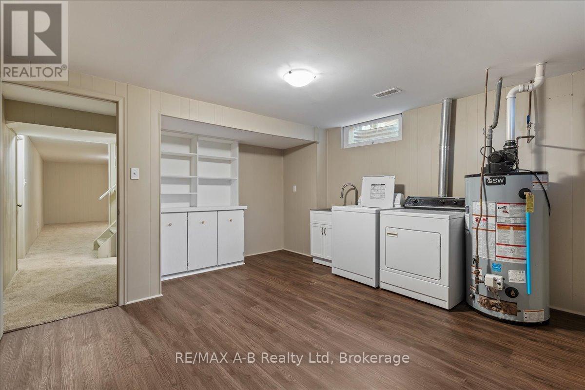86 Windemere Crescent, Stratford, Ontario  N5A 6B1 - Photo 37 - X12481870