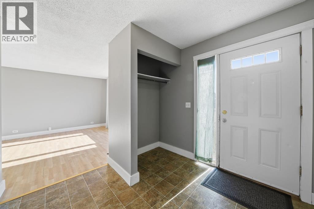 A, 5510 52 Avenue, Lacombe, Alberta  T4L 1L1 - Photo 6 - A2266204