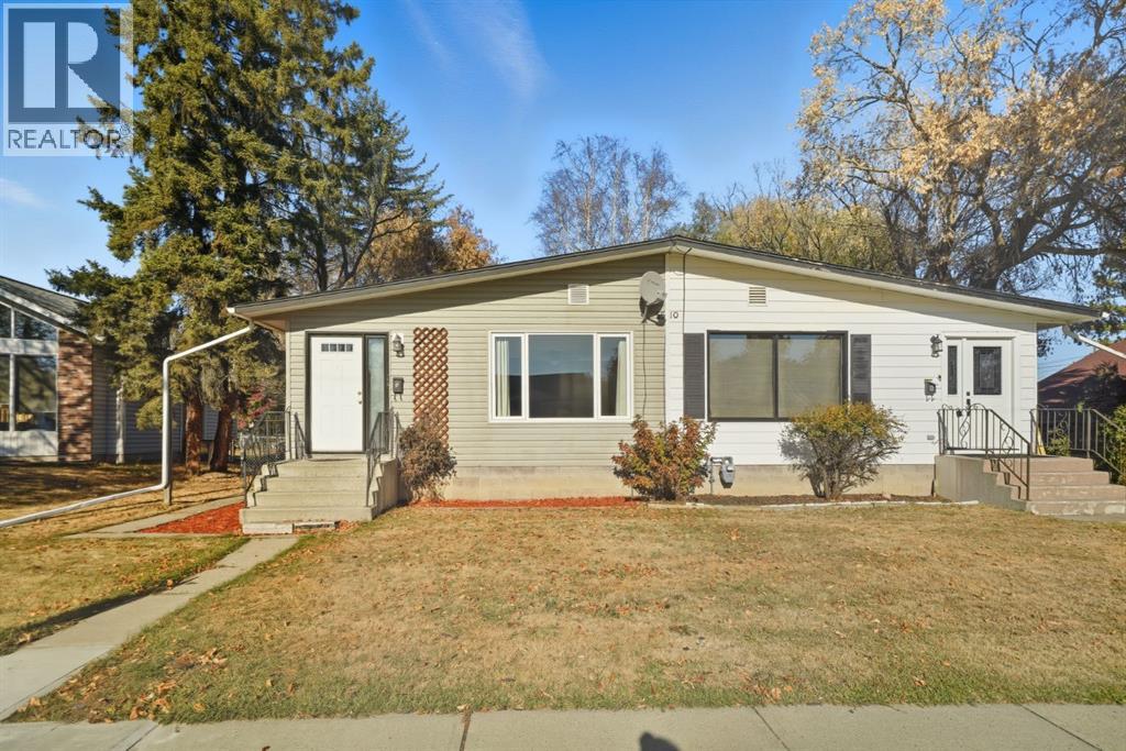 A, 5510 52 Avenue, Lacombe, Alberta  T4L 1L1 - Photo 2 - A2266204