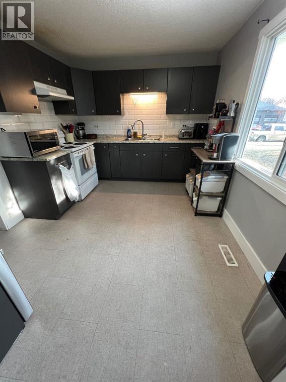 A, 5510 52 Avenue, Lacombe, Alberta  T4L 1L1 - Photo 15 - A2266204