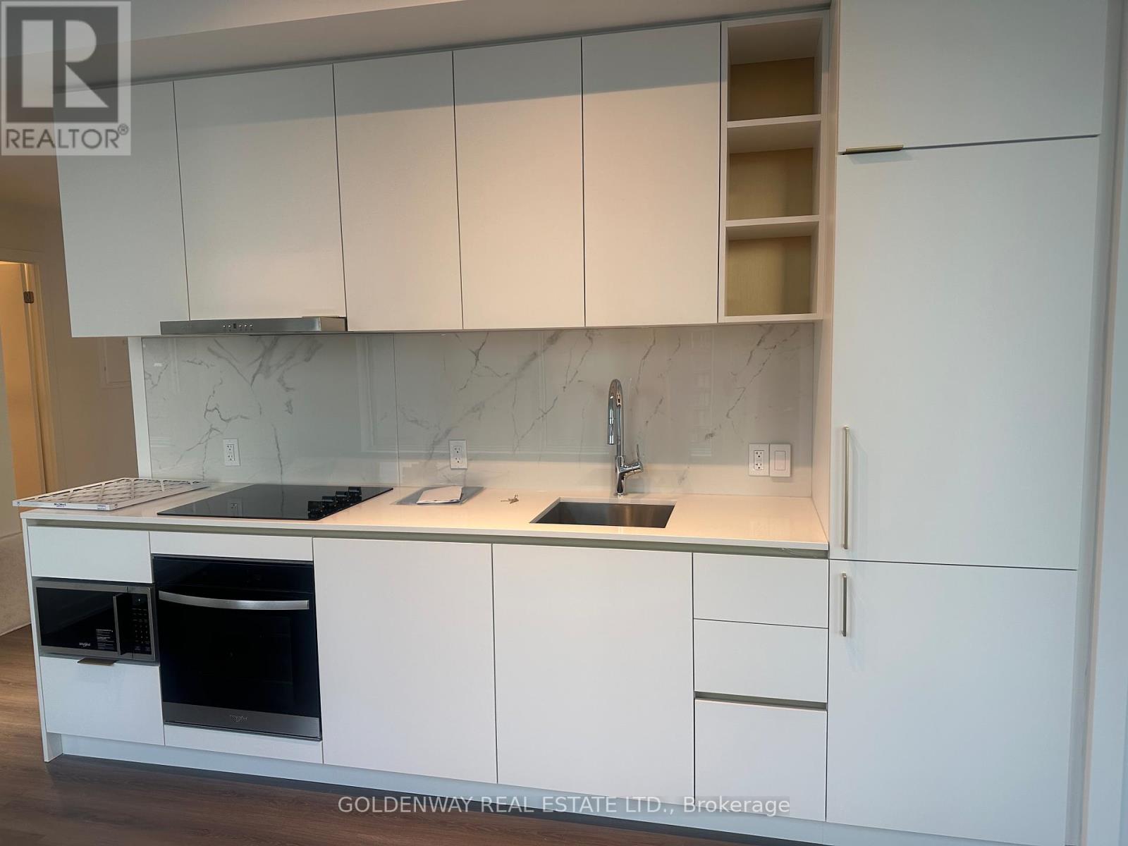 3216 - 8 Wellesley Street W, Toronto, Ontario  M4Y 0J5 - Photo 5 - C12481867
