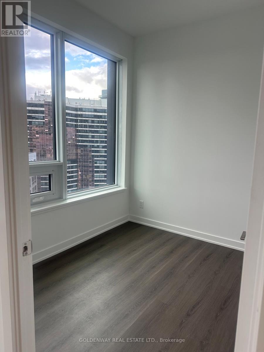 3216 - 8 Wellesley Street W, Toronto, Ontario  M4Y 0J5 - Photo 9 - C12481867