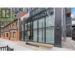 3216 - 8 WELLESLEY STREET W
