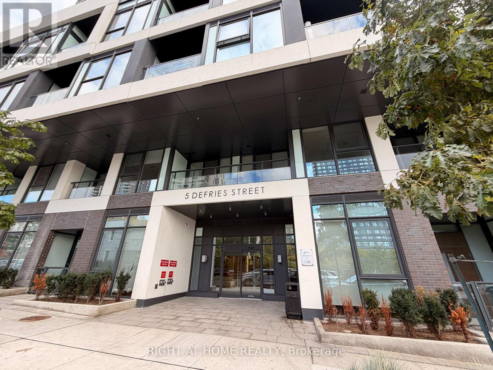 1801 - 5 Defries Street, Toronto, Ontario  M5A 0W7 - Photo 21 - C12481869