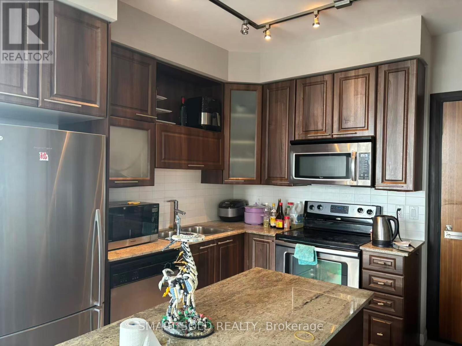 2802 - 500 Sherbourne Street, Toronto, Ontario  M4X 1L1 - Photo 6 - C12481874