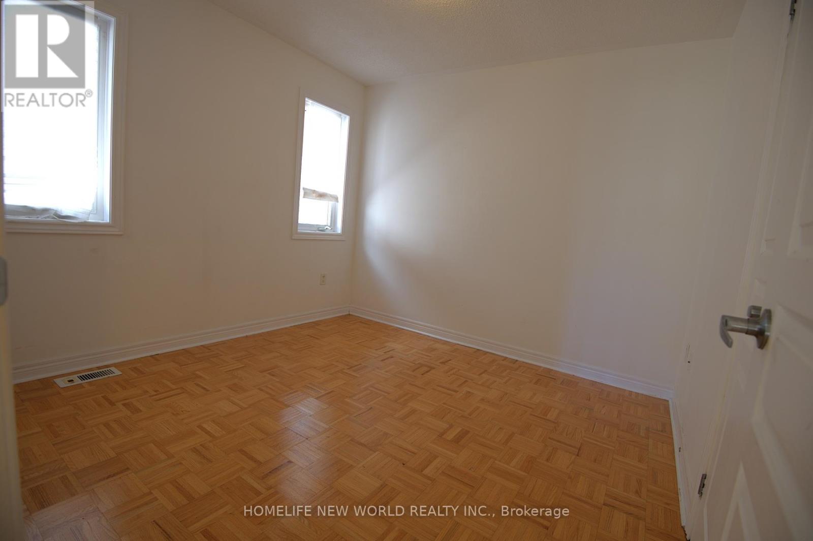 70 Thomas Legge Crescent, Richmond Hill, Ontario  L4E 4V8 - Photo 16 - N12481873
