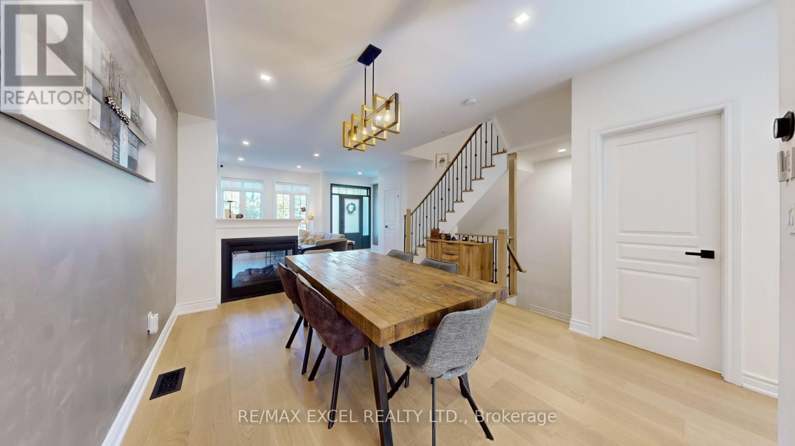 62 Mack Clement Lane, Richmond Hill, Ontario  L4S 0G2 - Photo 11 - N12481878