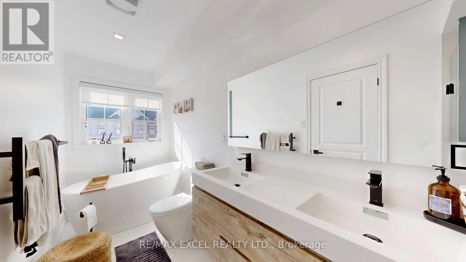 62 Mack Clement Lane, Richmond Hill, Ontario  L4S 0G2 - Photo 27 - N12481878