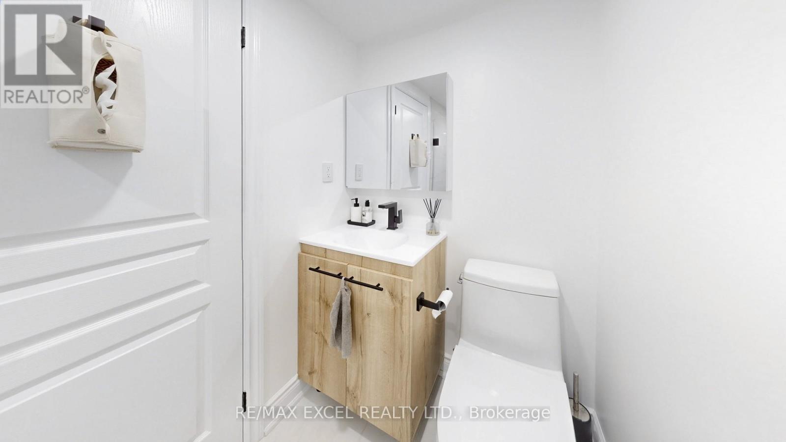 62 Mack Clement Lane, Richmond Hill, Ontario  L4S 0G2 - Photo 43 - N12481878